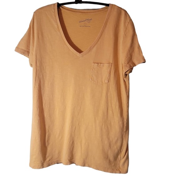 Universal Thread Top Womens Sz Small VNeck Yellow Short Sleeve Tshirt Comfy - Picture 1 of 4